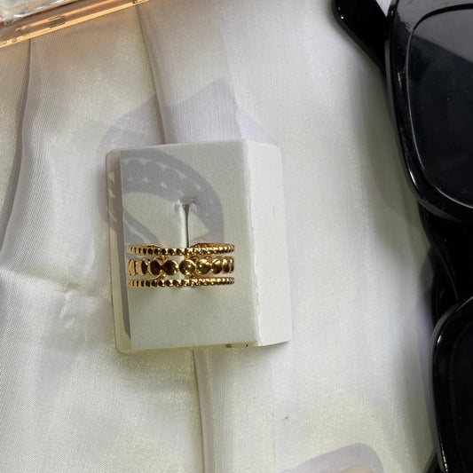 Allure Ring
